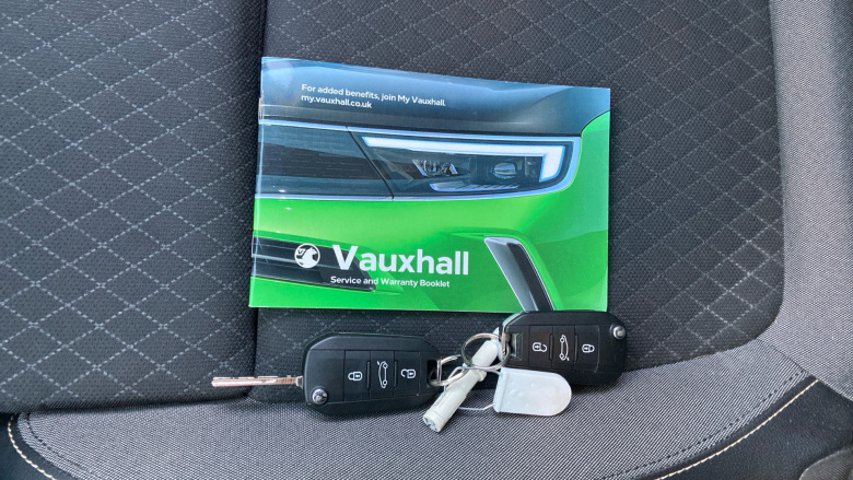 Vauxhall Grandland 1.2 Turbo SRi 5dr Petrol Hatchback